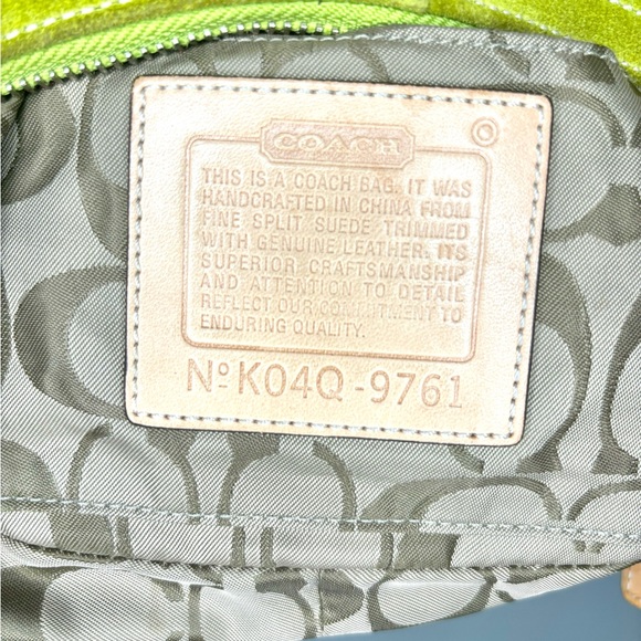 π Vintage Y2K Coach Demi Hampton Lime Green Mini Purse π - Picture 11 of 11